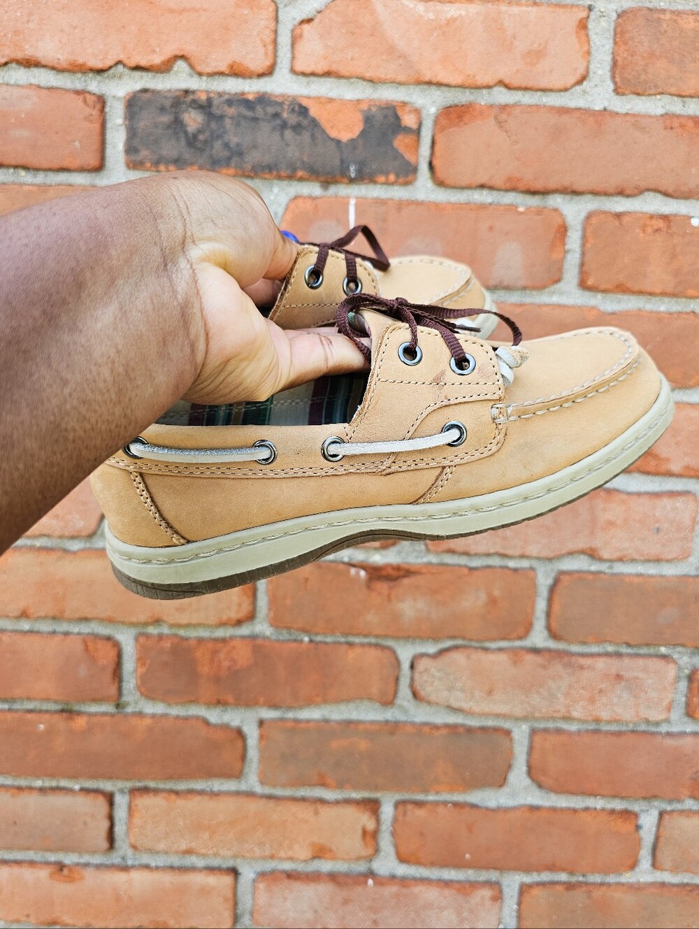 Bass Women’s Tan Leather Boat Shoes Size 7M